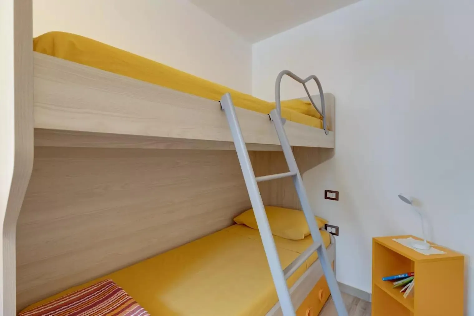 Apartament Soi E Mari Càbras